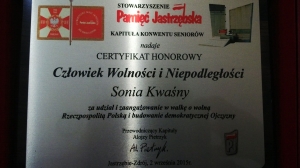 Certyfikat Honorowy Stowarzyszenia Pamięc Jastrzębska dla Soni Kwaśny z ŚTM